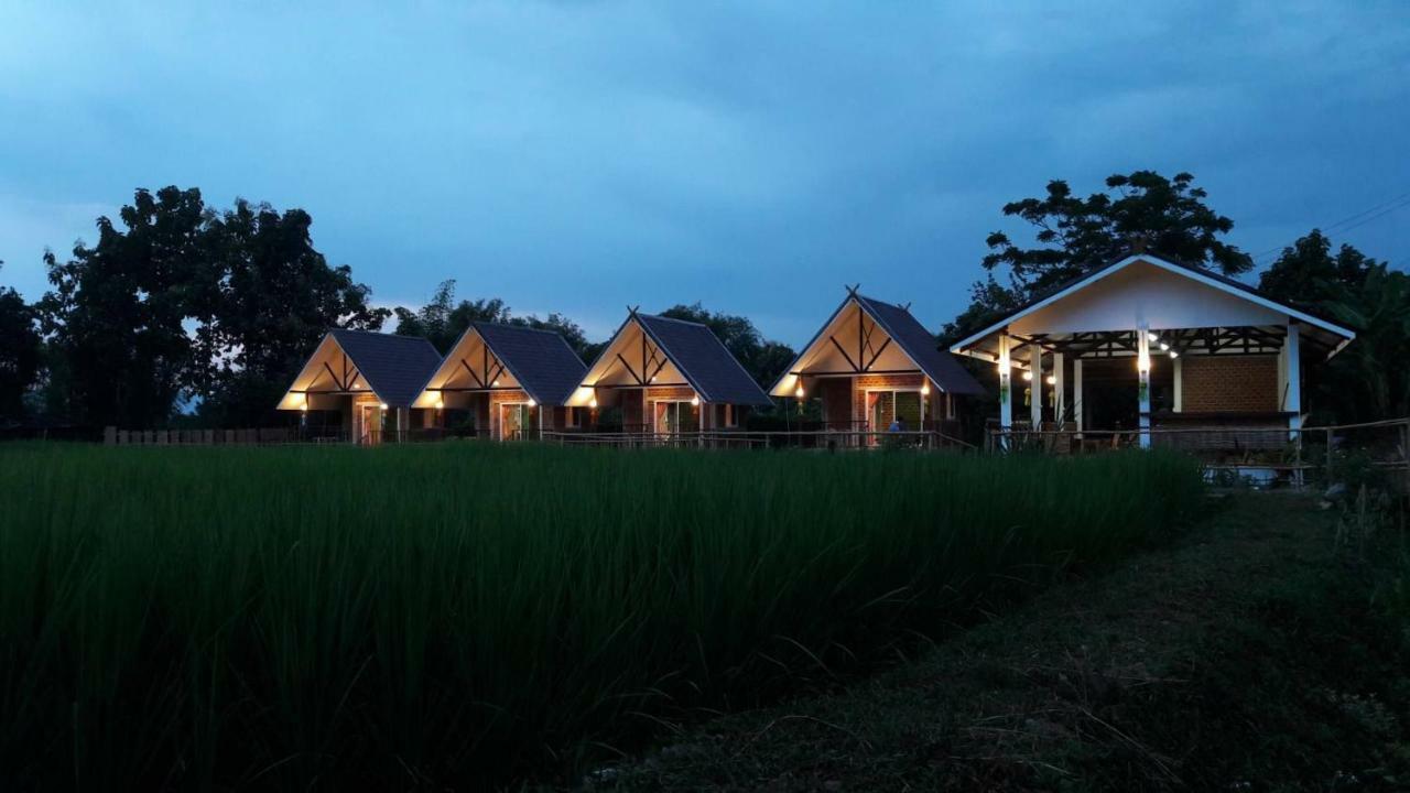 ฮ้างนาตาจันทร์ Farm stay