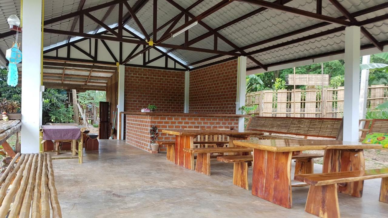 ฮ้างนาตาจันทร์ Farm stay