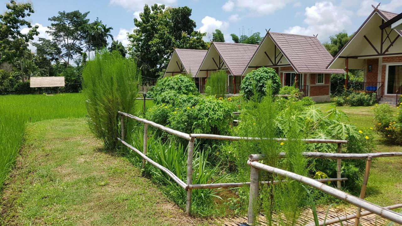 ฮ้างนาตาจันทร์ Farm stay *